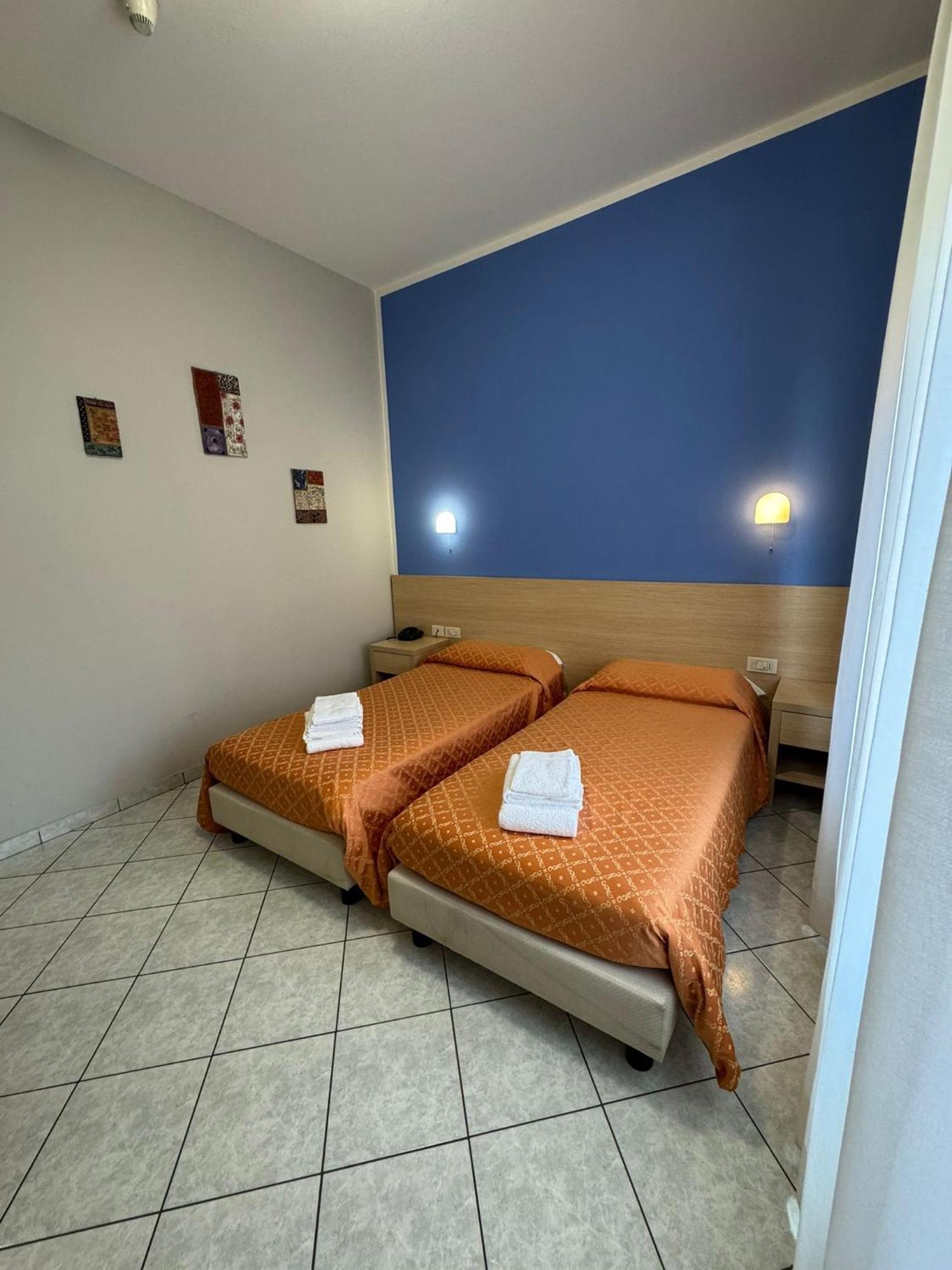 Albergo La Posta Arezzo Badia Al Pino ภายนอก รูปภาพ