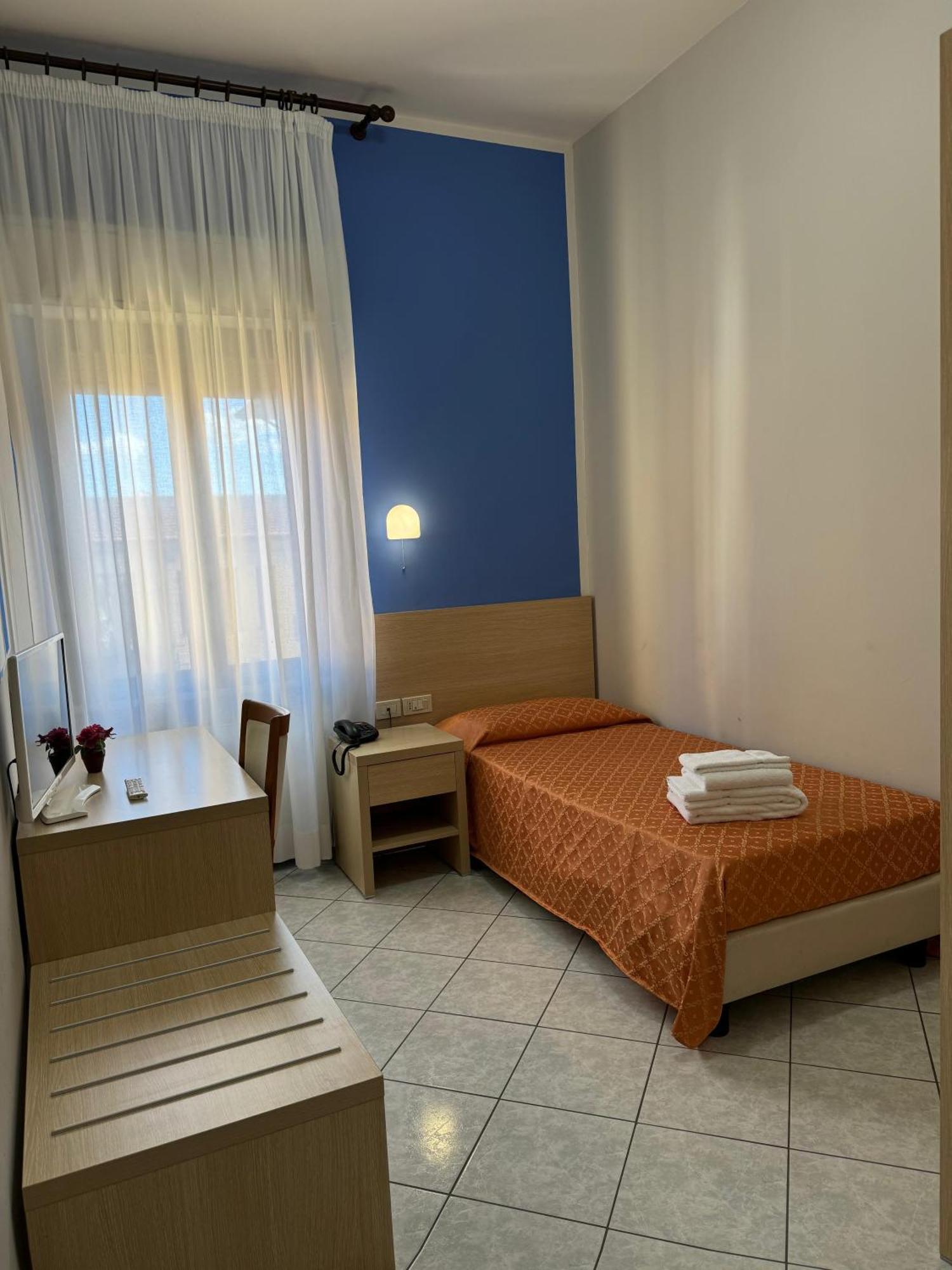 Albergo La Posta Arezzo Badia Al Pino ภายนอก รูปภาพ