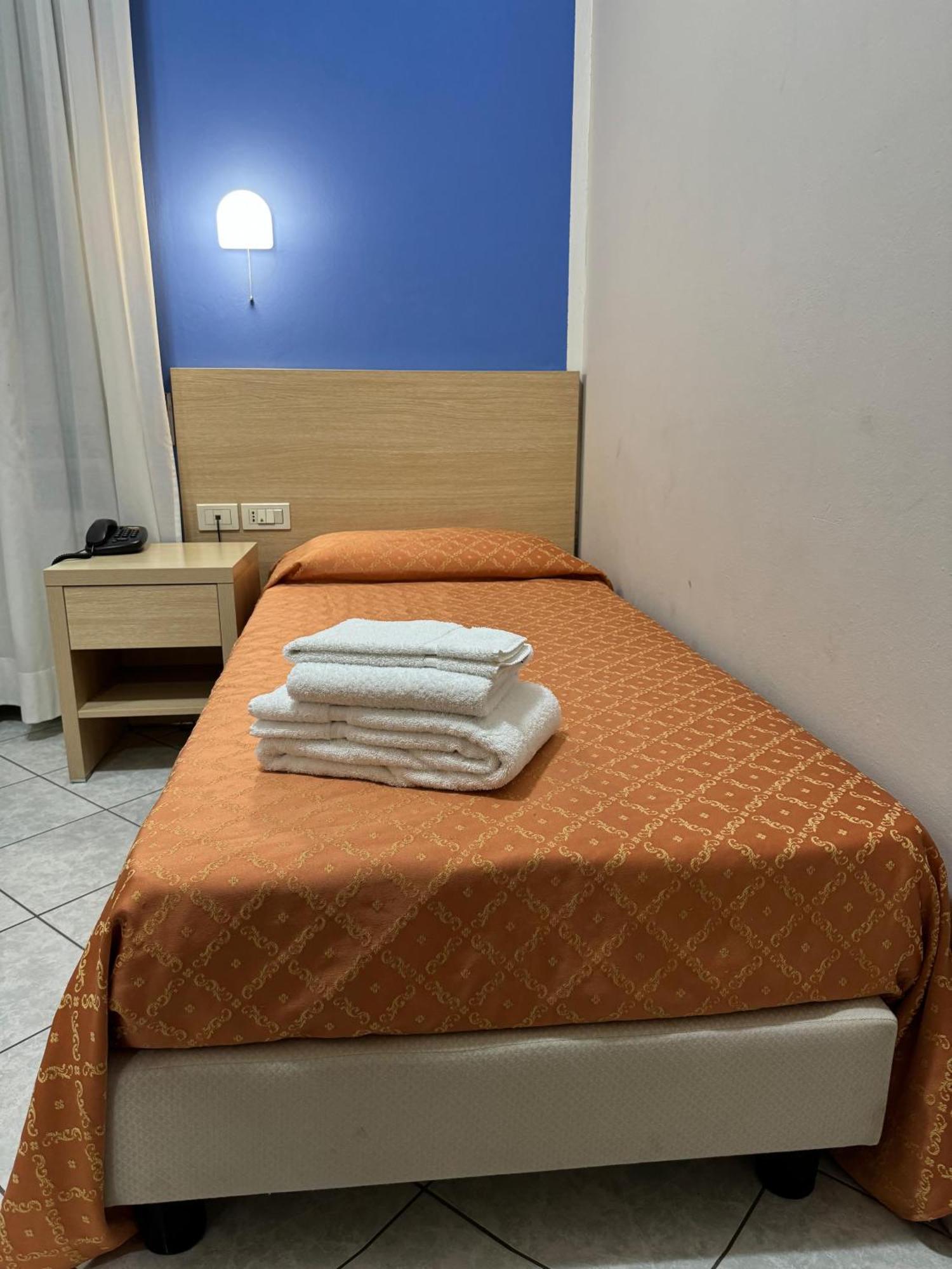 Albergo La Posta Arezzo Badia Al Pino ภายนอก รูปภาพ
