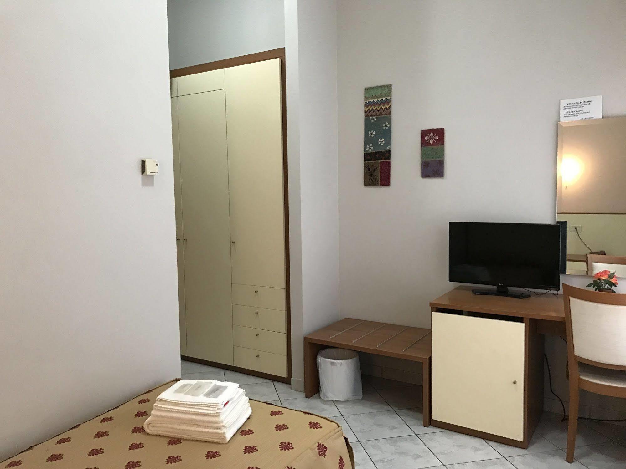 Albergo La Posta Arezzo Badia Al Pino ภายนอก รูปภาพ